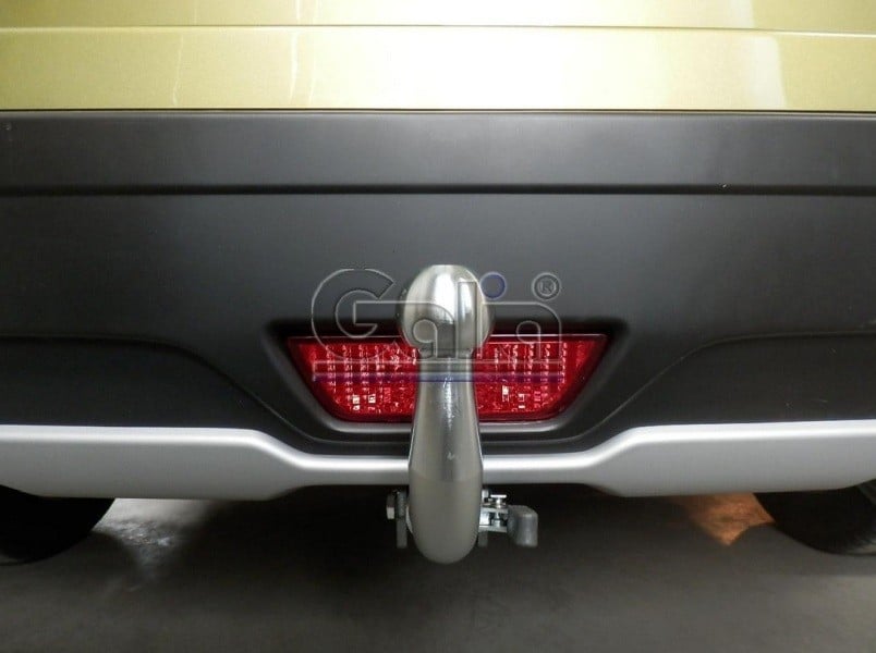 Suzuki SX4 SCross (od 2013r.) Haki holownicze. Montaż