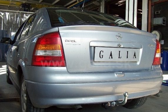 opel astra hak holowniczy