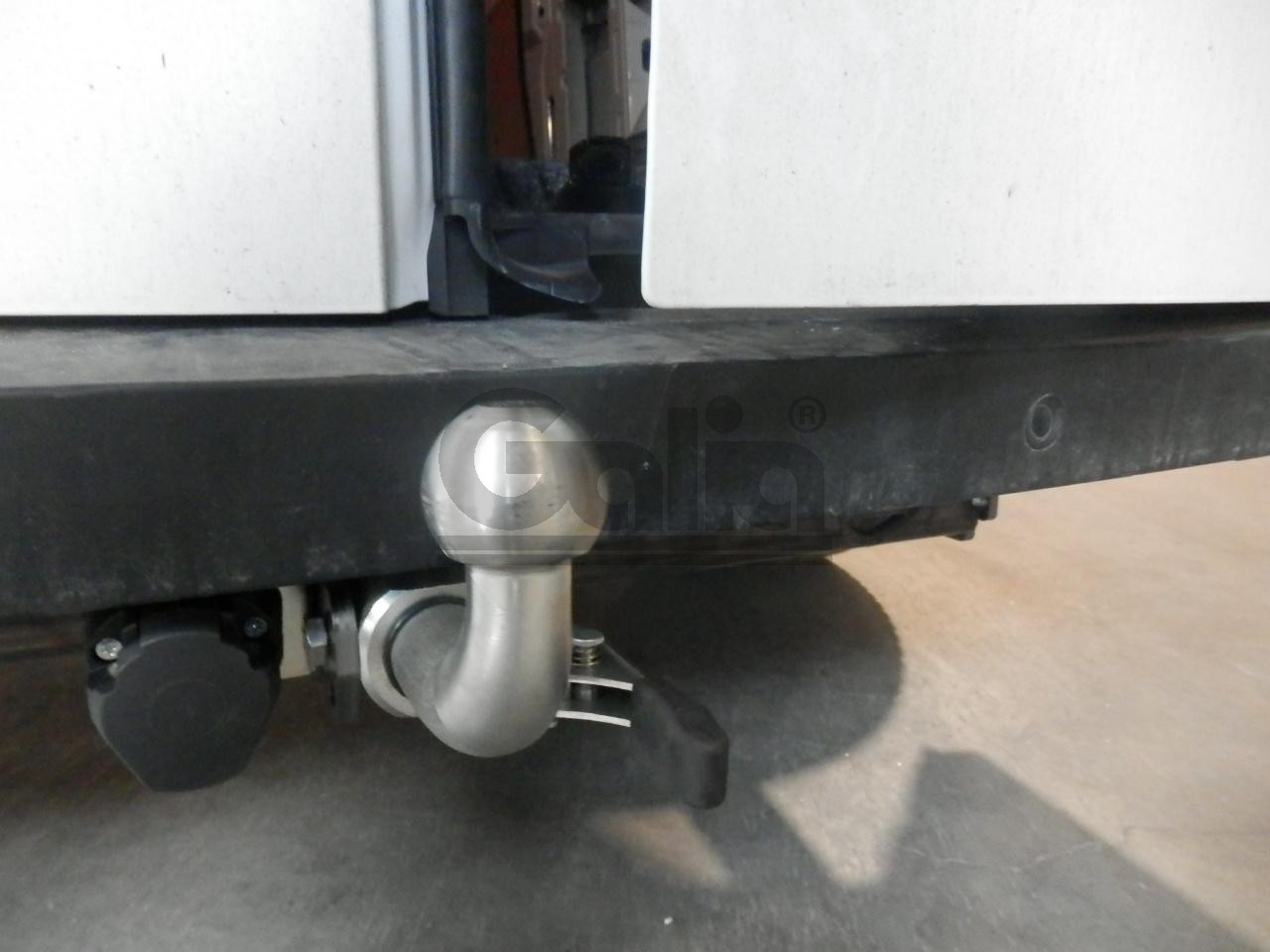 Hak holowniczy Renault Master bez stopnia (od roku 2024)