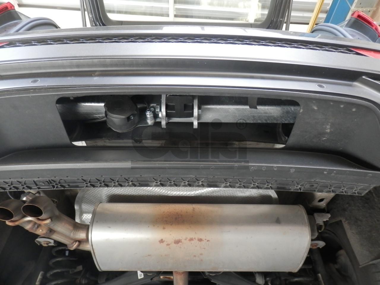 Hak holowniczy AUDI Q3 SUV (od 2023)