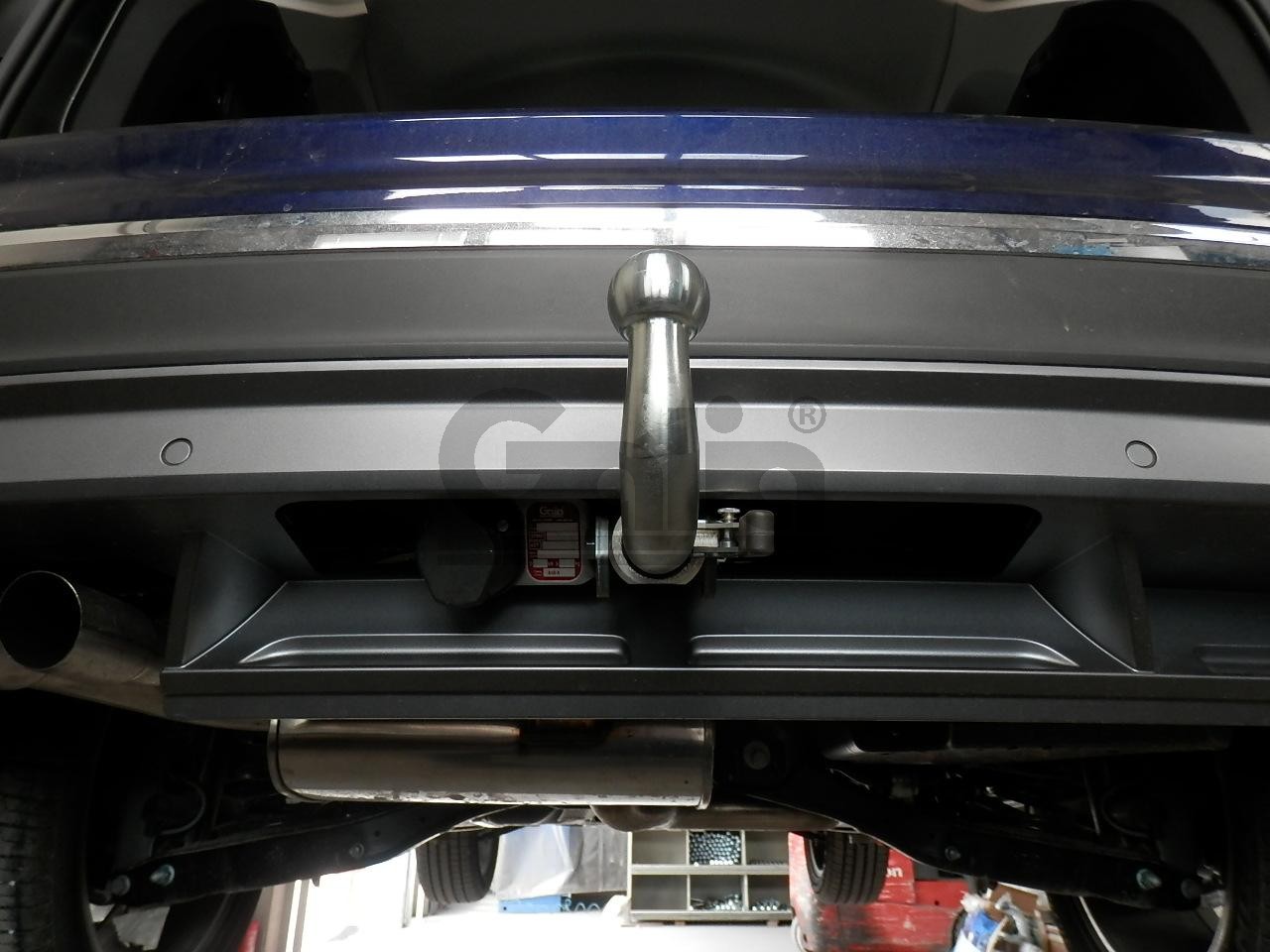 Hak holowniczy AUDI Q3 SUV (od 2023)